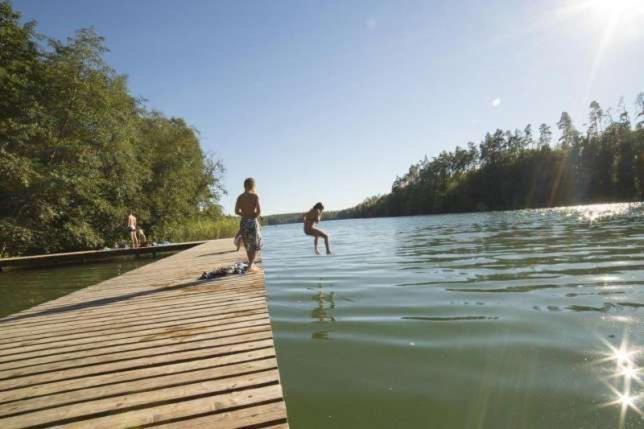 Dom Z Bali Villa Bajkowy Dom Dzwierzuty Luaran gambar
