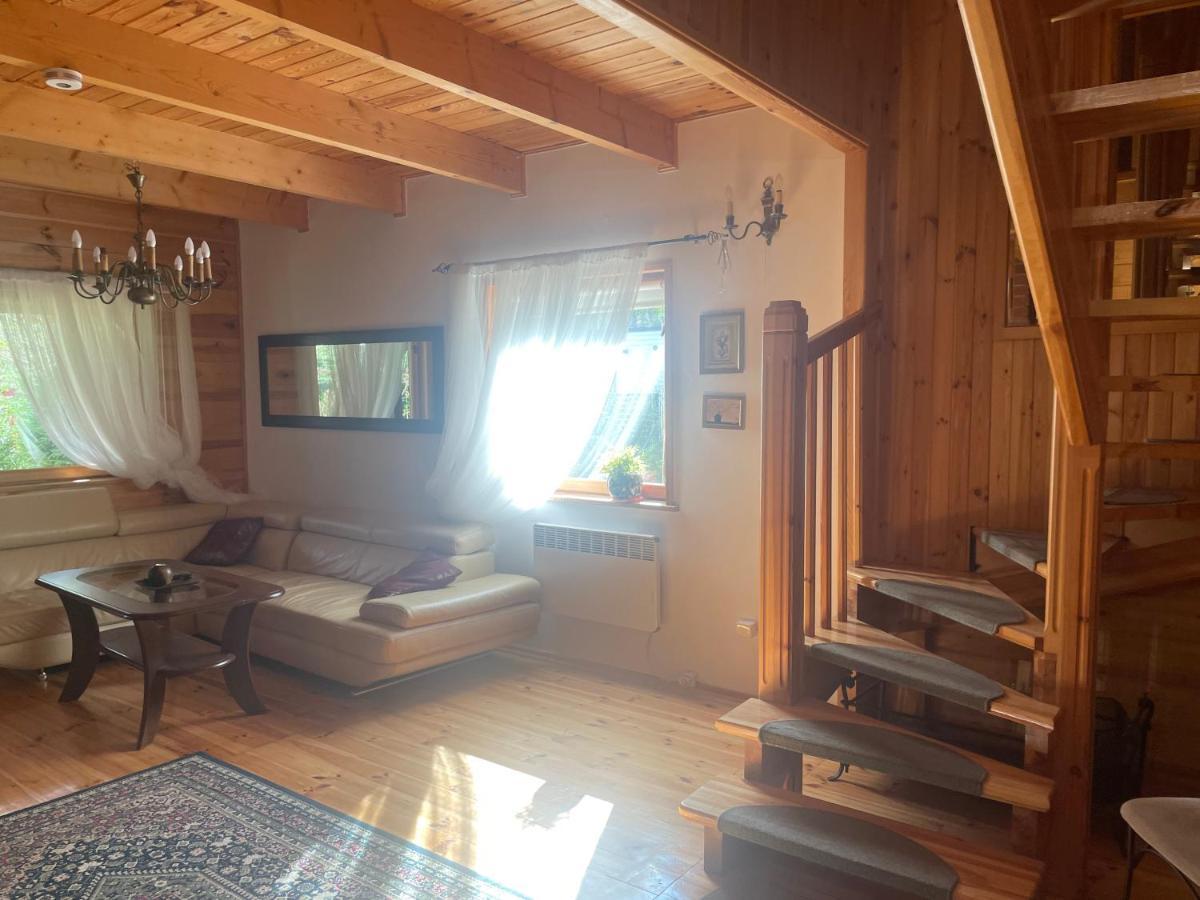 Dom Z Bali Villa Bajkowy Dom Dzwierzuty Luaran gambar